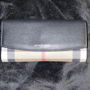 Burberry Porter Continental Wallet